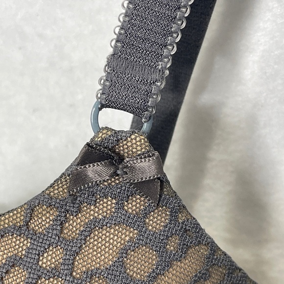 Aerie Scarlet Gray Nude Front or Back Closure Push Up Bra Removable Pads 34D - Picture 3 of 9